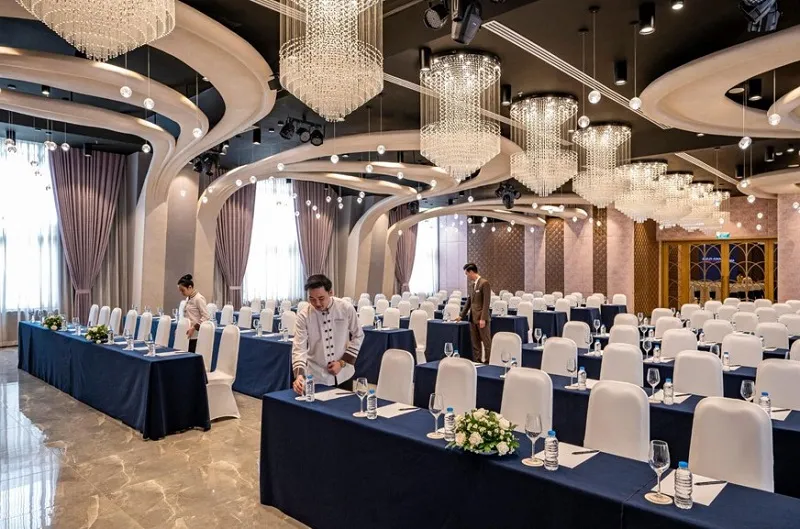 1-2 tuần trước hội nghị - Kiểm tra và chuẩn bị cuối cùng